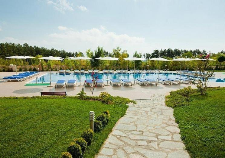 Аппартамент Pines Beach Resort Bjala Exteriér fotografie