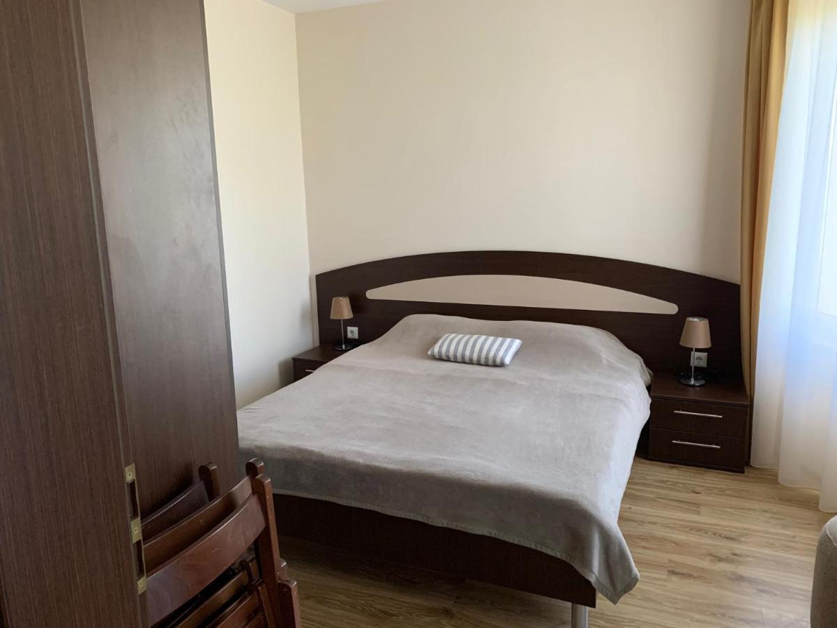 Аппартамент Pines Beach Resort Bjala Exteriér fotografie